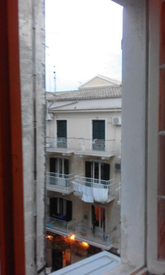 Private Room In The Center Of Corfu Old Town Buitenkant foto